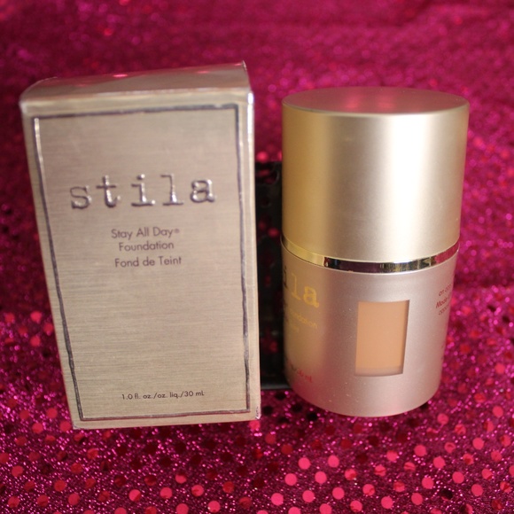 STILA 💄 Stay All Day Foundation Longwear, Water Resistant, Oil Free, Matte BNIB - Picture 5 of 6